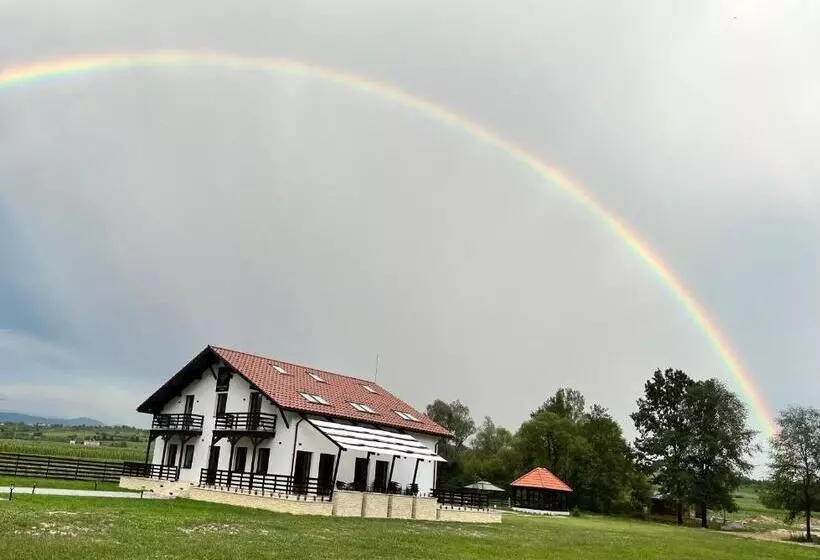 Majatalo Casa Cu Flori Maramures