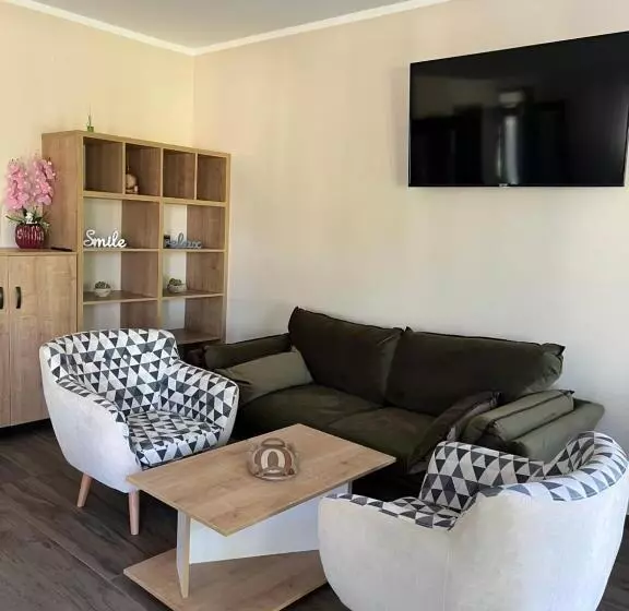 Majatalo Casa Cu Flori Maramures