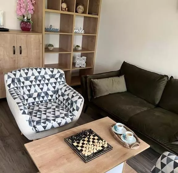 Majatalo Casa Cu Flori Maramures