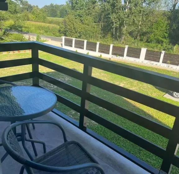 Majatalo Casa Cu Flori Maramures