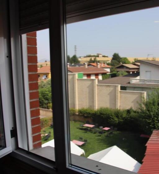 ペンション Hostal Don Javier