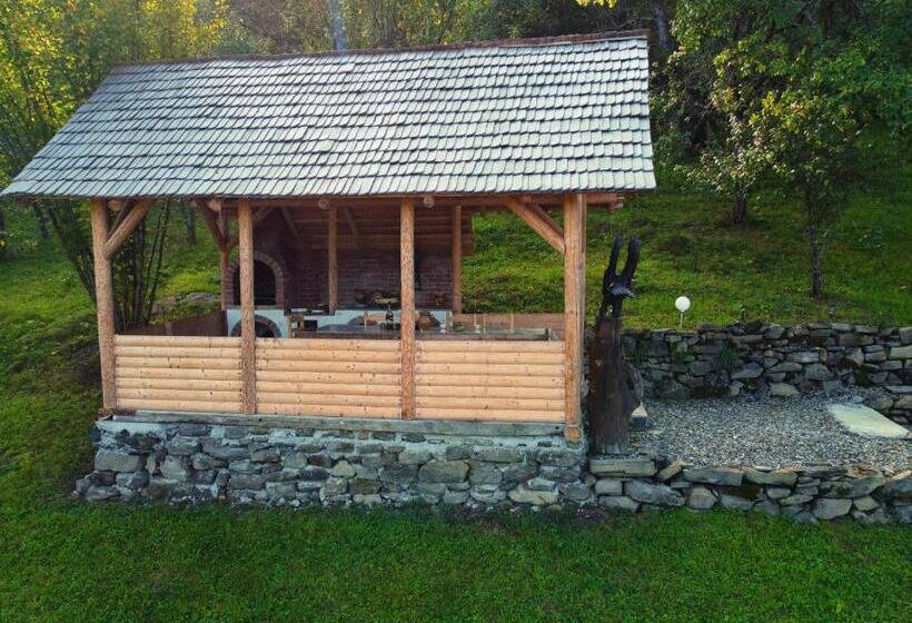 펜션 Cabana Codrii Maramuresului