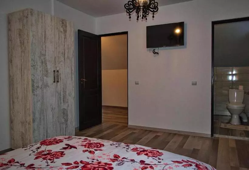 Majatalo Cabana Codrii Maramuresului