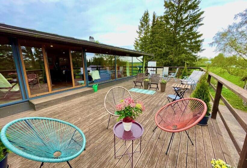 هاستل Laimjala Guesthouse With A Cozy Lounge And Terrace