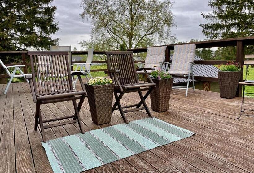 هاستل Laimjala Guesthouse With A Cozy Lounge And Terrace