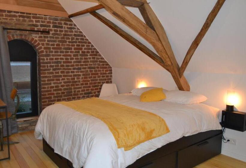 تختخواب و صبحانه Albecca