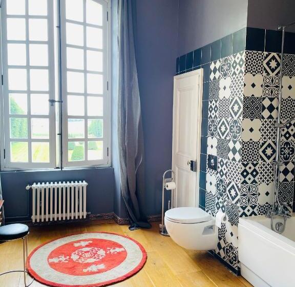 ベッドアンドブレックファースト Château De Trébons