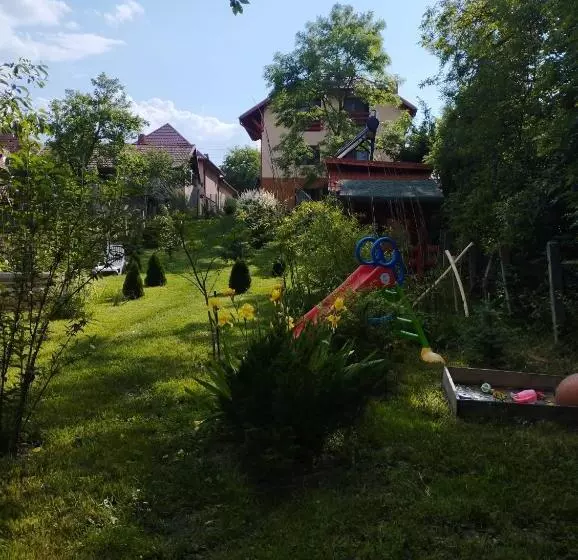 ベッドアンドブレックファースト Pensiunea Agroturistica Primavara