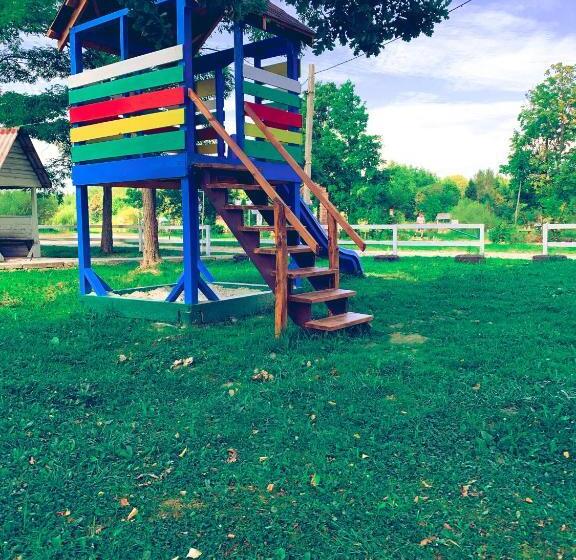 酒店 готель явір агро