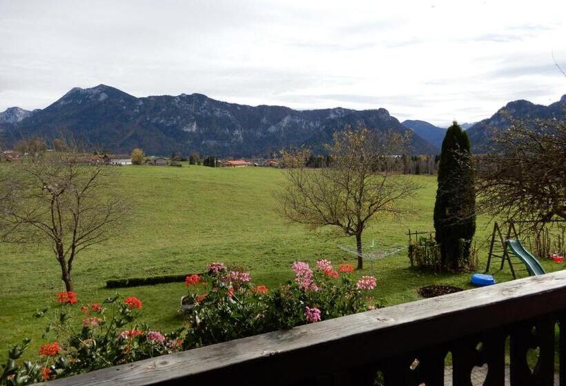 Hotell Neuhaushof   Chiemgau Karte