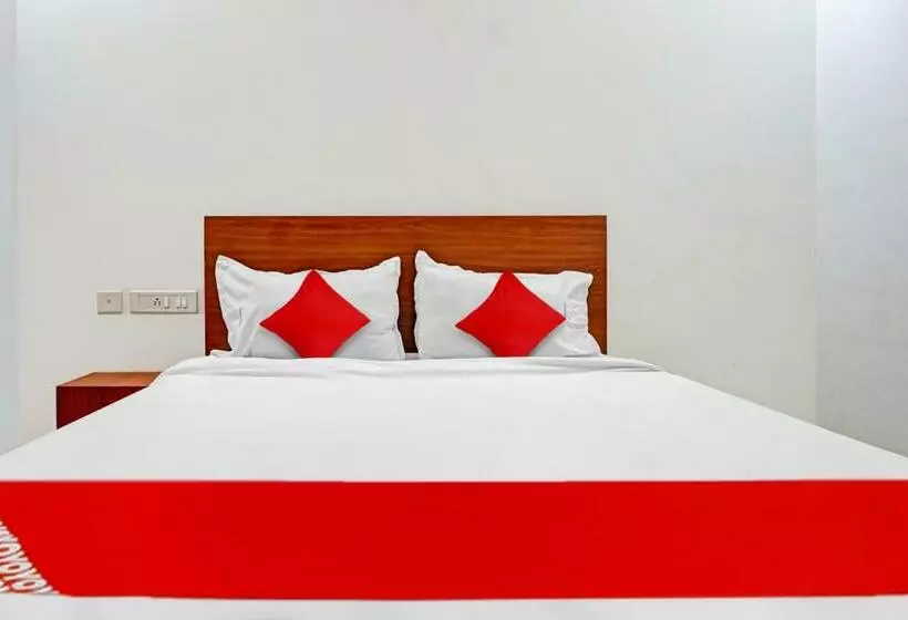 ホテル Oyo Flagship 88826 Pruthvi Lodging