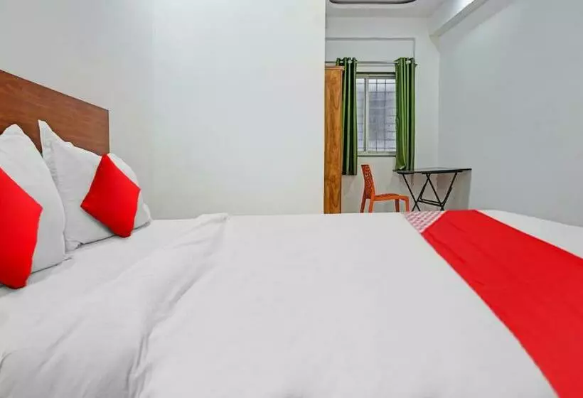 ホテル Oyo Flagship 88826 Pruthvi Lodging