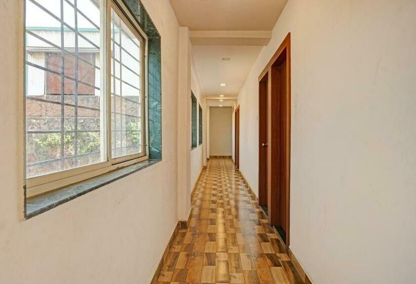 Hotel Oyo Flagship 88826 Pruthvi Lodging