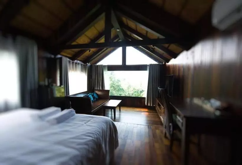 Kawarin Secret Hut Hotel And Resort