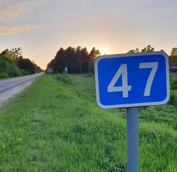 モーテル приозерний заїзд