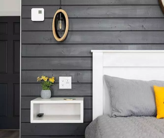 Majatalo Cliffs Edge Retreat