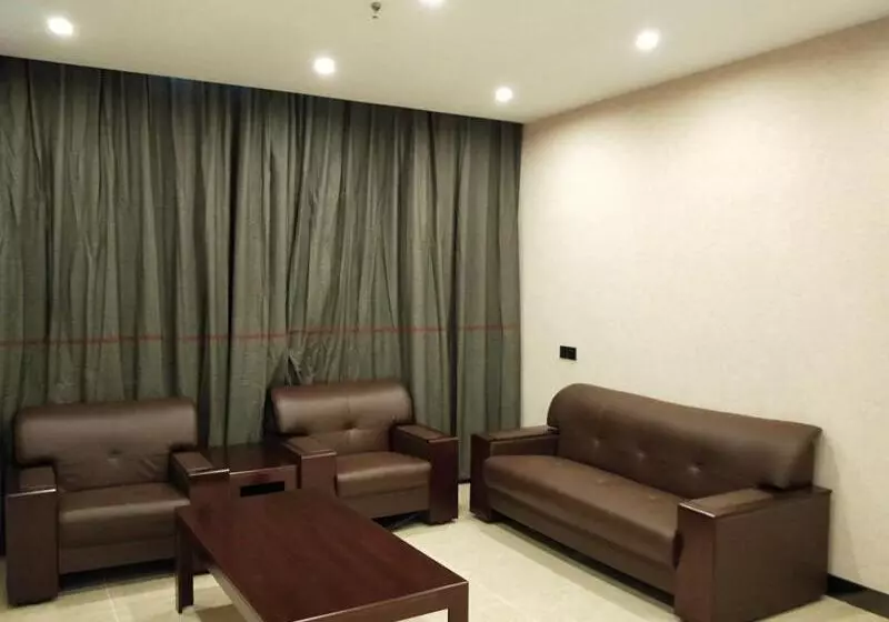 Thank Inn Plus Hotel Rizhao Lanshan Bus Station