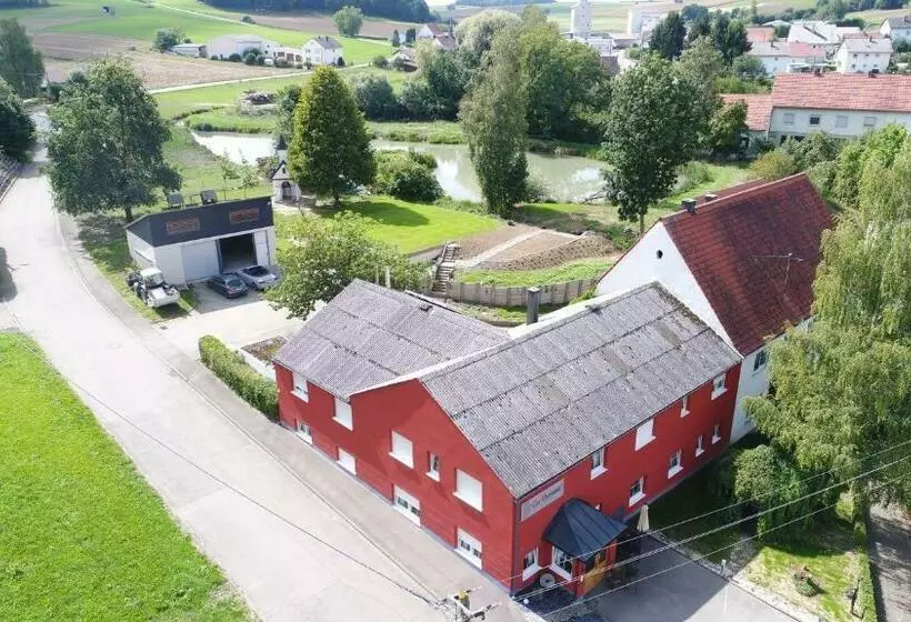 Retkeilymaja Zur Dorfmühle
