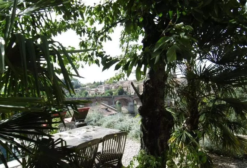 ベッドアンドブレックファースト Comfort And Fab Views