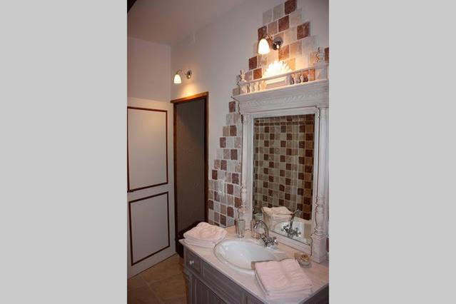 تختخواب و صبحانه L Eté Indien