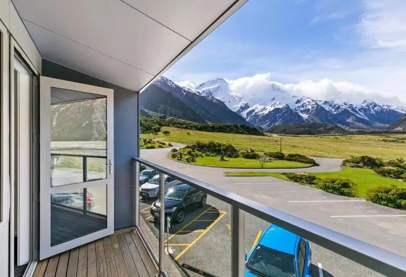 Mt Cook Lodge And Motels