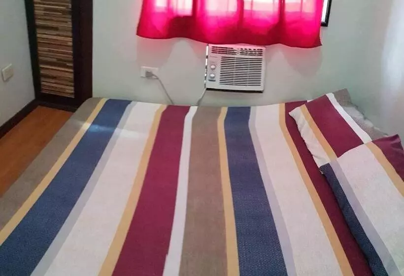 Majatalo Lemon Transient House