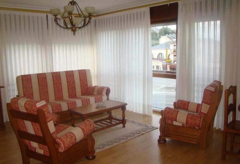 Apartamentos Peña Mar