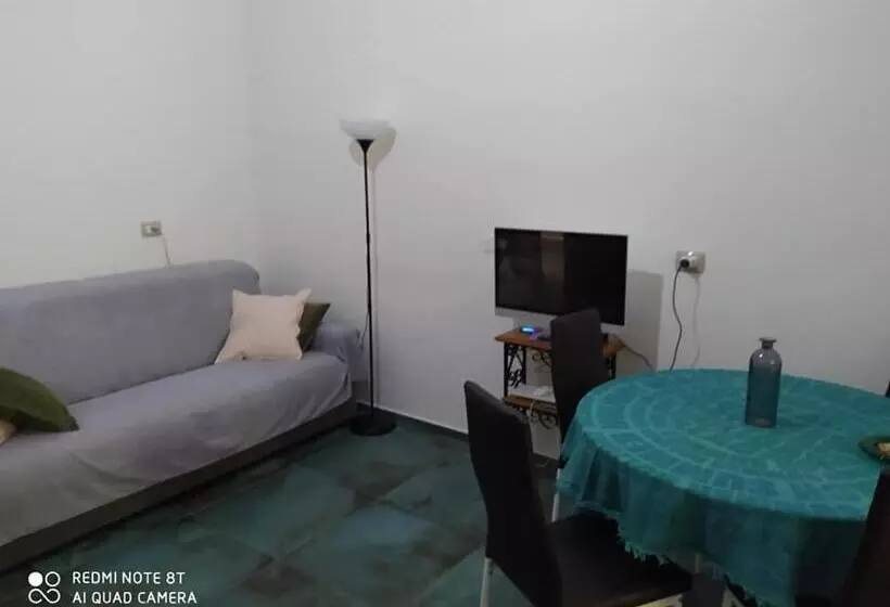 تختخواب و صبحانه Iggh Il Glicine Guest House