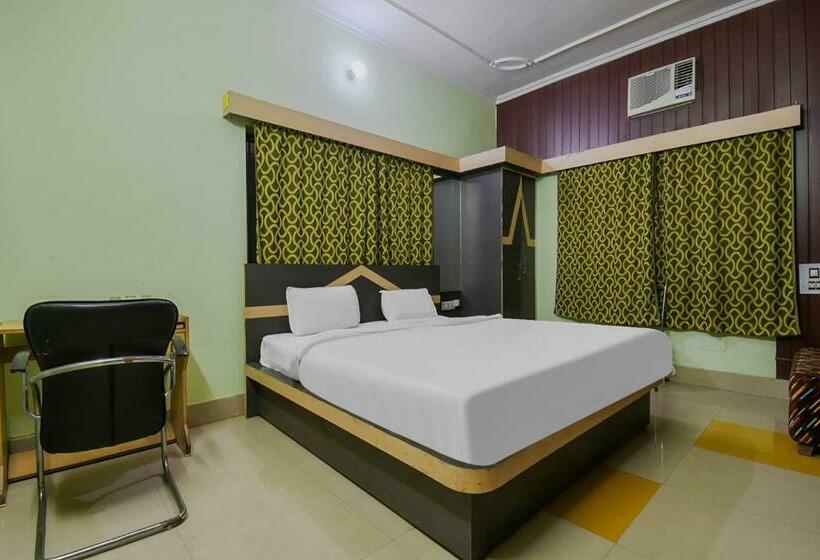 هتل Capital O 86965  Chandralok By Clovetree