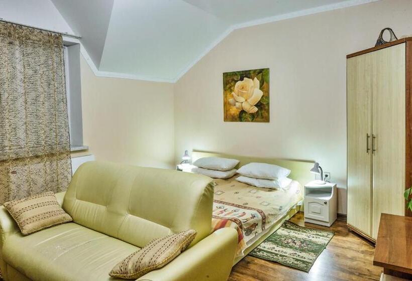 Bed and Breakfast апартаменты / Mieszkania / Apartments Svitlana