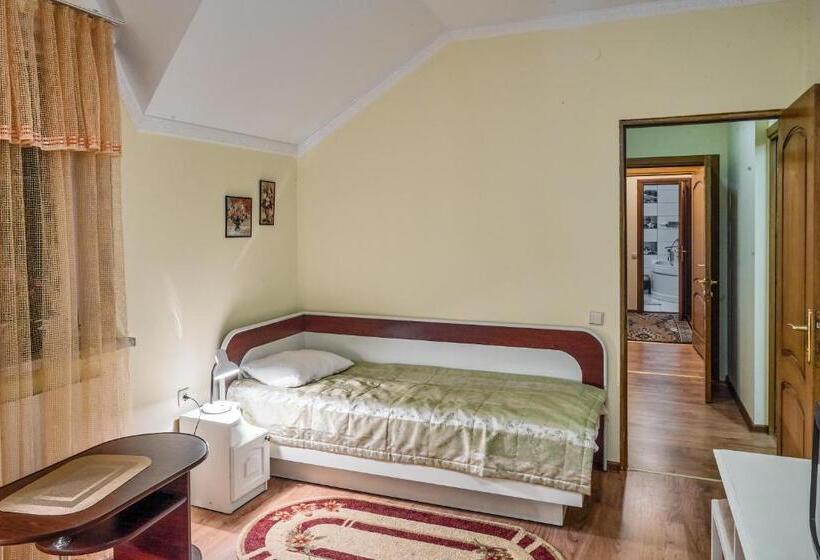 Bed and Breakfast апартаменты / Mieszkania / Apartments Svitlana