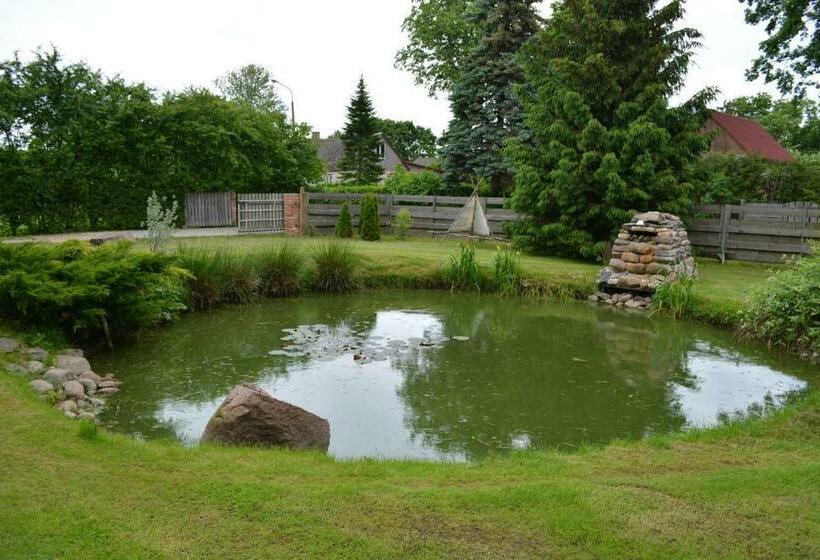 پانسیون Viesu Nams Klāņas