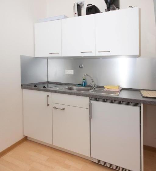 هتل Appartmentanlage Vierjahreszeiten