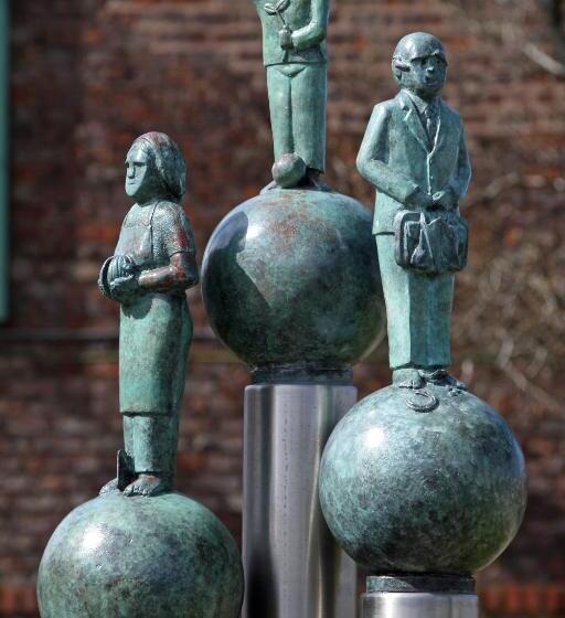 هتل Avondale Guest House