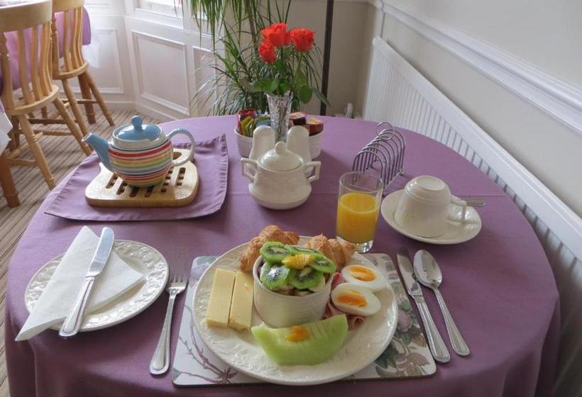 هتل Avondale Guest House