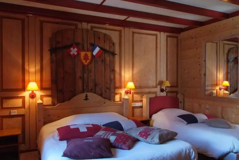 ホテル Hôtel Arbez Franco Suisse