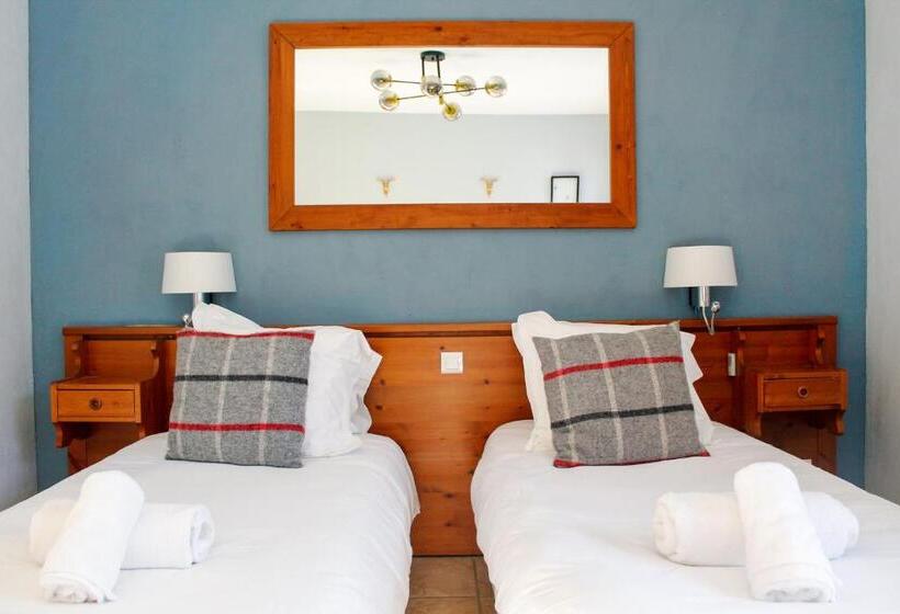 ホテル Hôtel Mont Thabor Serre Chevalier