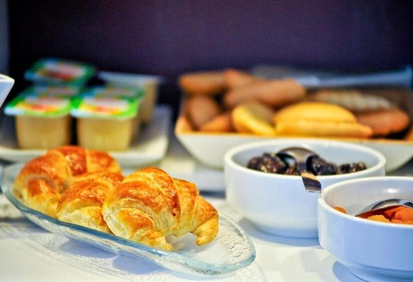 בית מלון כפרי Hôtel Oxo