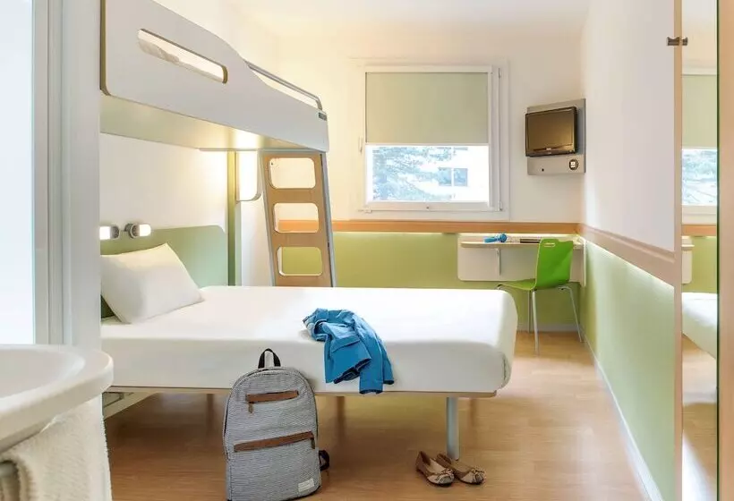 ホテル Ibis Budget Gare De Poitiers