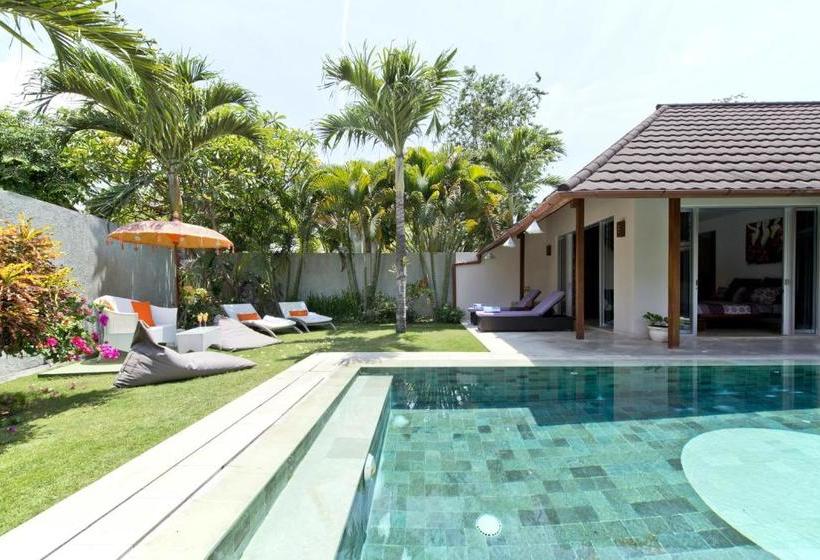 J & J Bali Villas  Seminyak