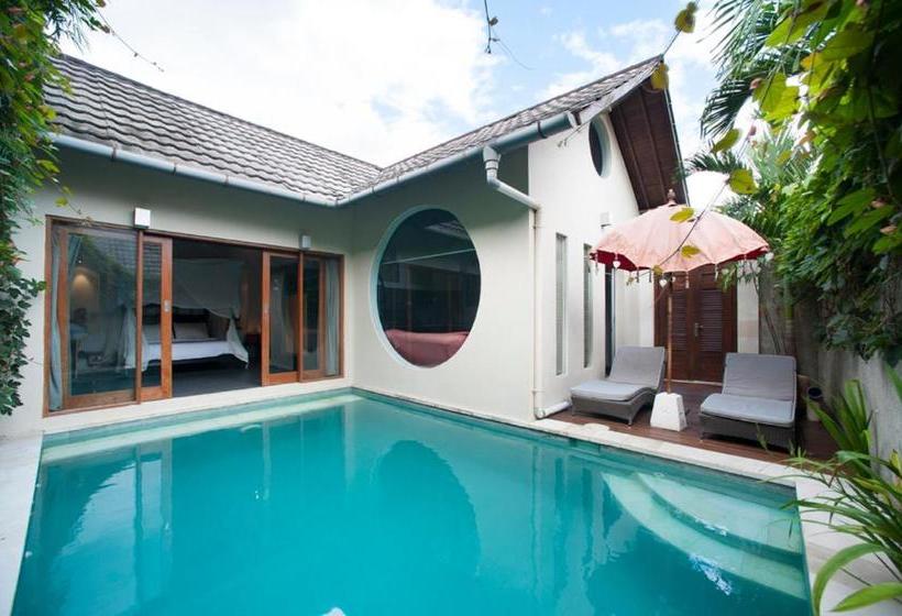 J & J Bali Villas  Seminyak