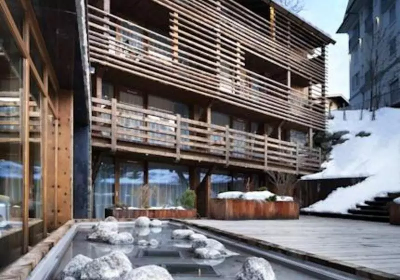 ホテル M De Megève