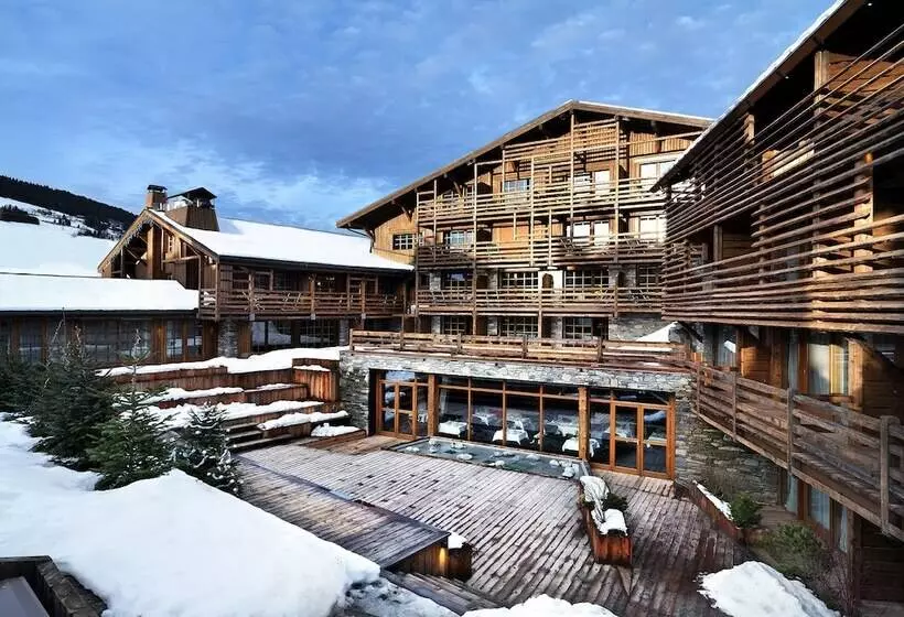 ホテル M De Megève