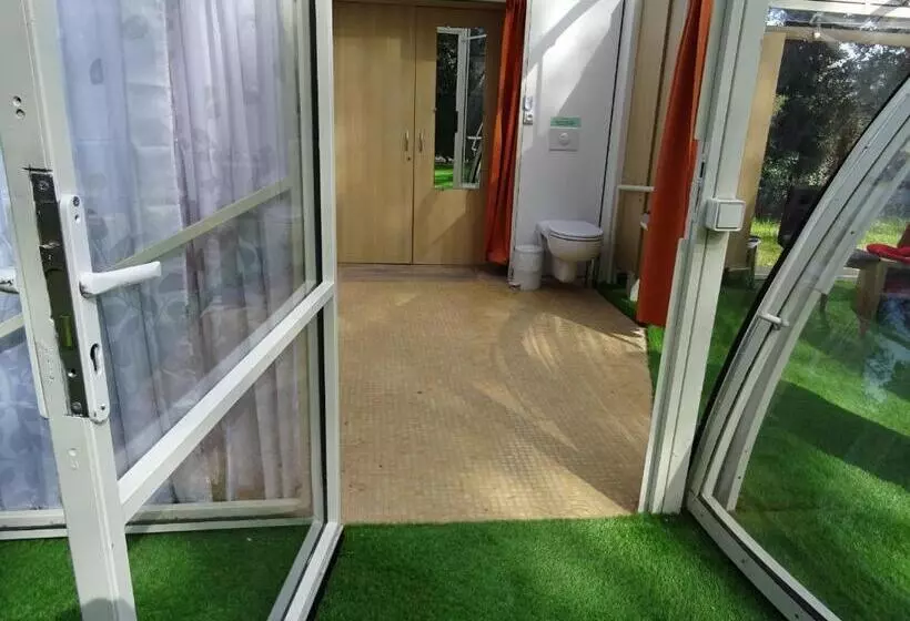 ホテル Les Chambres D Hotes Au Bois Fleuri