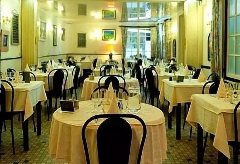 ホテル Hôtel L Escale