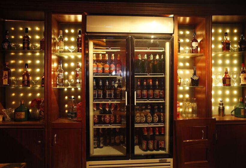 Hotel Mahalakshmi Palace