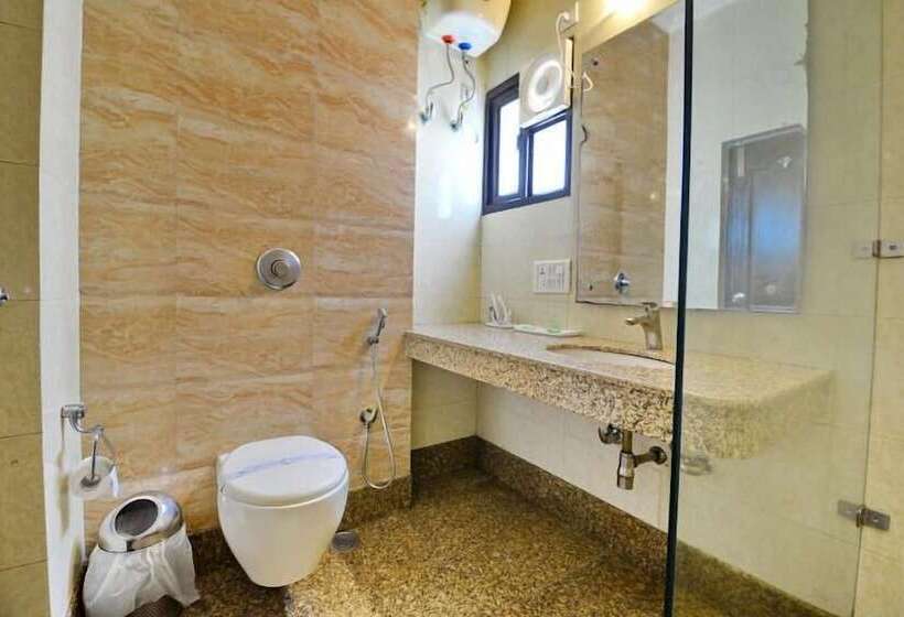 Hotel Mahalakshmi Palace