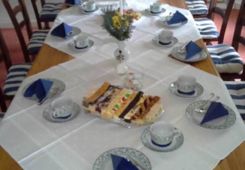 ホテル Pension Zur Lärche