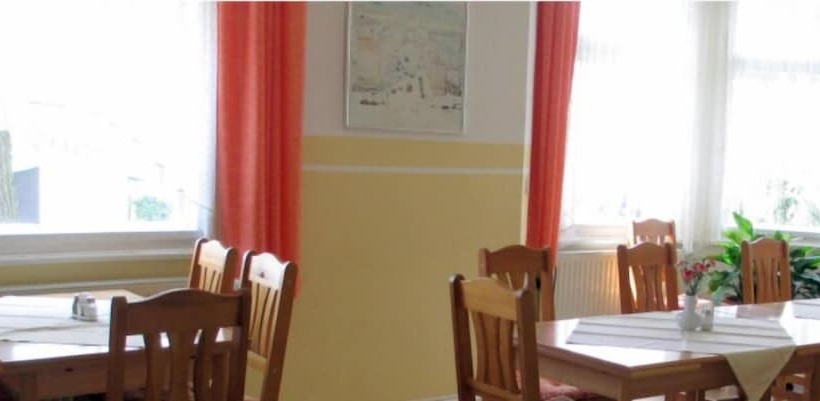 ホテル Pension Zur Lärche