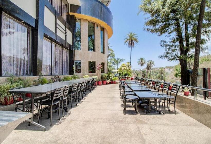 Отель Royale Palace